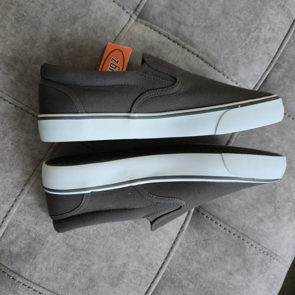 NWT Lugz Men's Sammy Canvas Slip-On Sneakers Size 10.5 - Picture 4 of 6